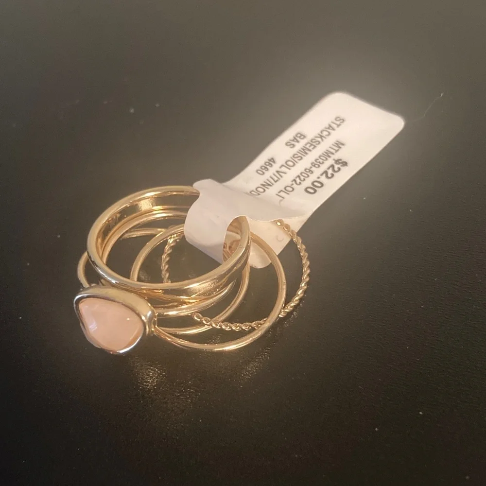 Gold and Pink Stone Women's Ring size 5